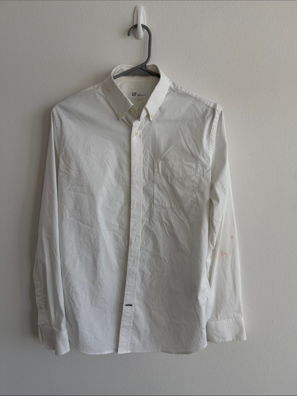 GAP Men's White Button-Down Dress Shirt